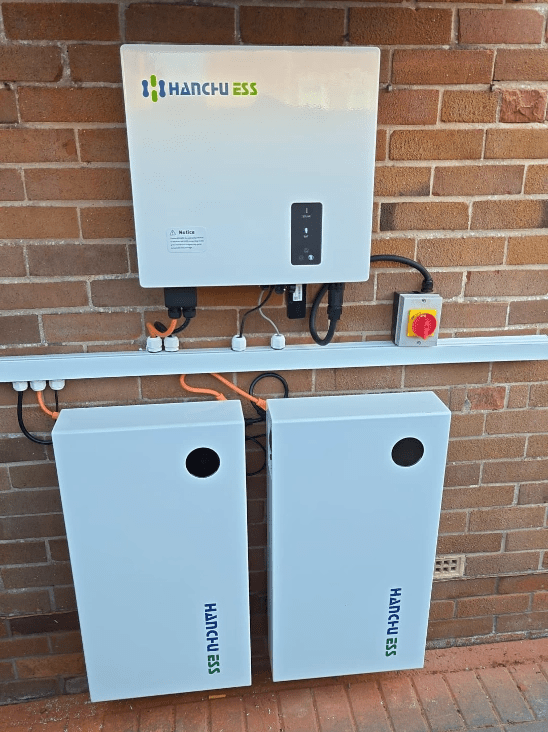 HEG Renewables Hanchu ESS inverter with twin home battery installation